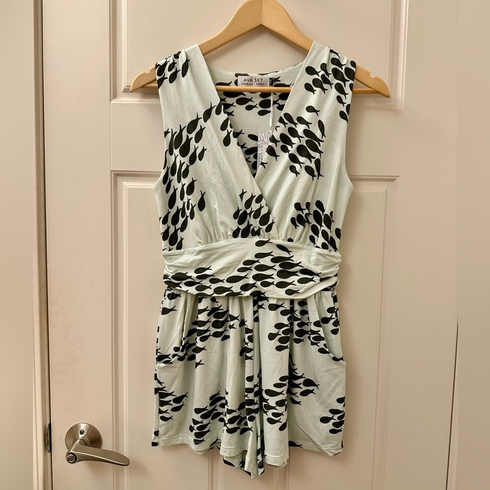 Fighting Eel Romper Miska. Mint Fish. Size XS
